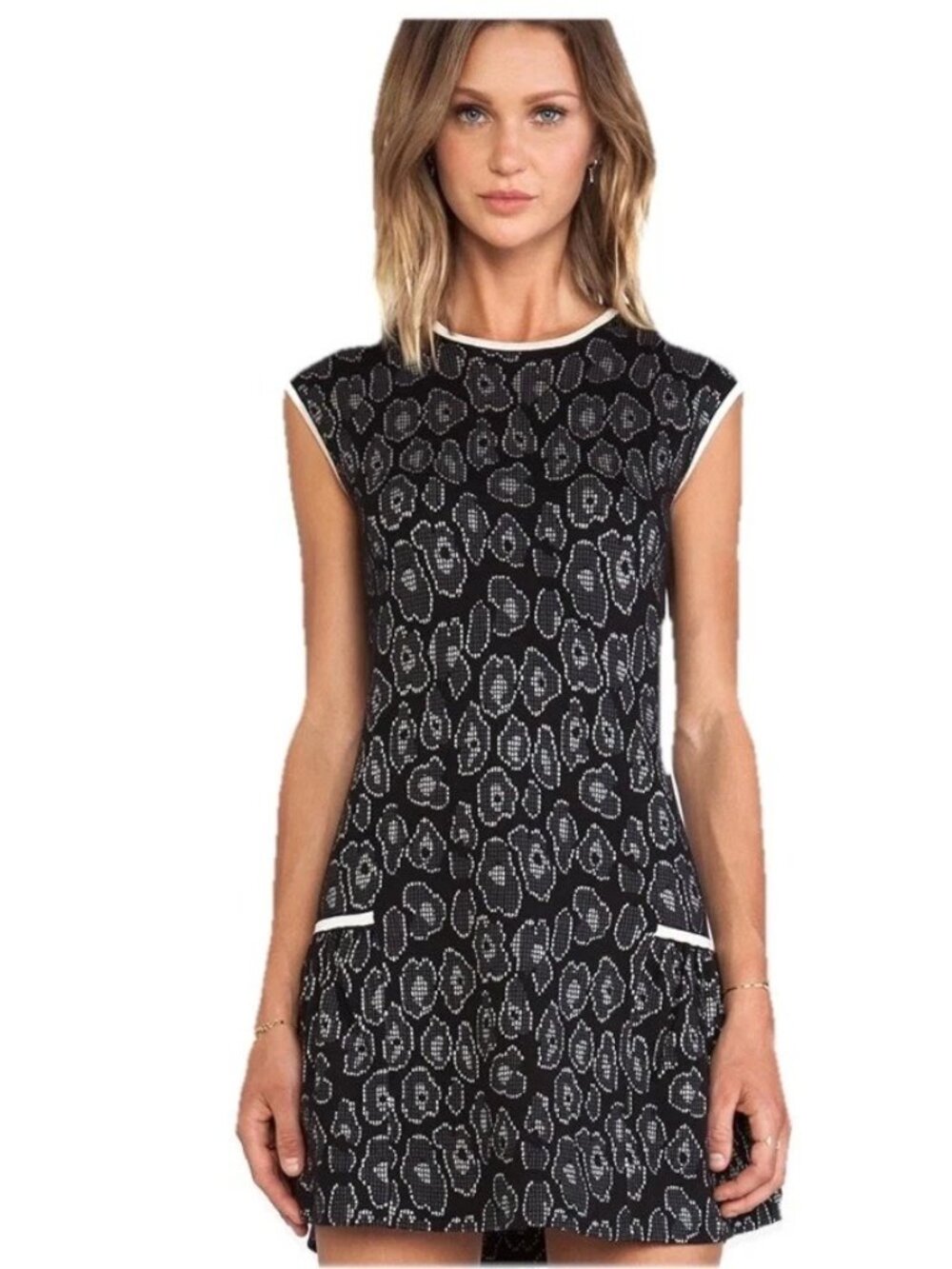 MARC BY MARC JACOBS Black "Cassidy" Jacquard Sleeveless Sweater Dress Sz S